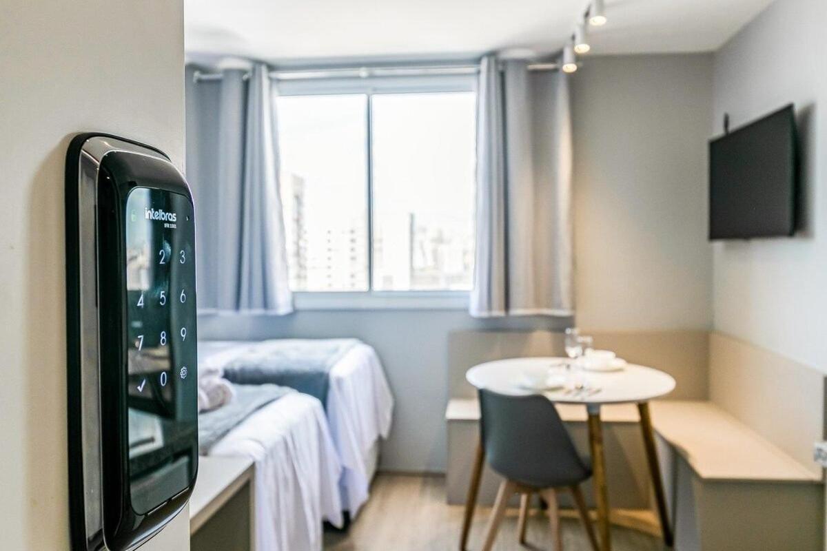 Rubi Studio No Bras Com Piscina - Metro Bras Σάο Πάολο Εξωτερικό φωτογραφία